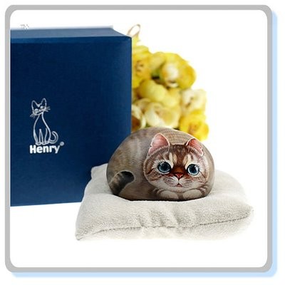 Рисунки кошек на камнях 8